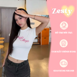 Mẫu mặc chụp thực tế Áo Croptop Zesty Áo Croptop Zesty Born To Be Iconic Đen